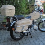 geflochtenes Motorrad 125 Honda